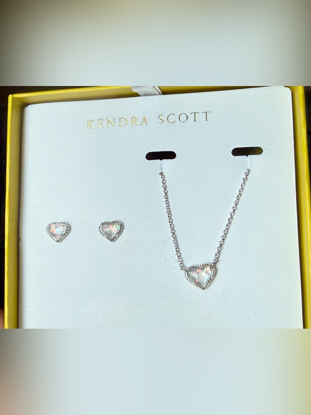 Kendra Scott Anna Heart Necklace and Stud Earring Set - Picture 2 of 4